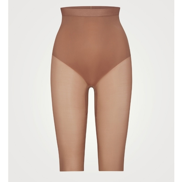 Skims sienna shapewear chopped leggings bnwt - Picture 2 of 5